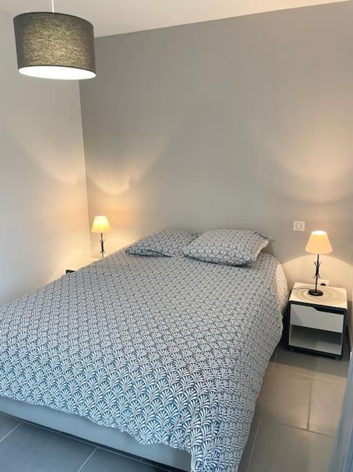 Appartement T2 Lumineux, Tres Bien Equipe, Proche Centre-Ville Salies-de-Béarn 외부 사진